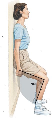 Žena stojící s zády zeď, sjíždění zeď s podřepu na 90 stupňů.
